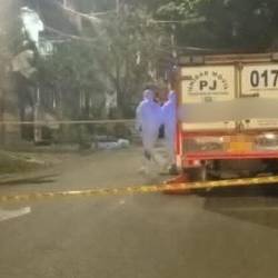 El hombre falleció en el lugar debido a la gravedad de las lesiones. FOTO: FACEBOOK PRENSA PAISA