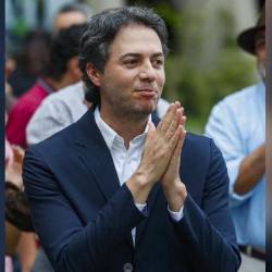 En la entrevista reconoció que no es el favorito y dijo sentirlo como una ventaja. FOTO: MANUEL SALDARRIAGA