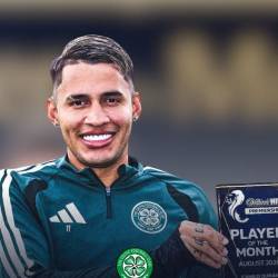 El colombiano Camilo Durán fue elegido como el jugador del mes en Escocia. FOTO: SPFLIOFFICIAL