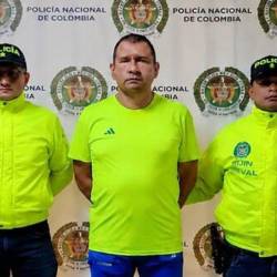 Wilson Humberto Velandia Serrano, coronel retirado tras ser capturado por la Policía. FOTO: COLPRENSA