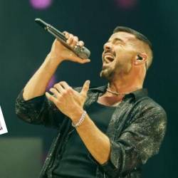 El gas salió mientras interpretaba ‘Vente pa’ cá’. FOTOS: INSTAGRAM @RICKYMARTINPR Y X @24_MORELOS