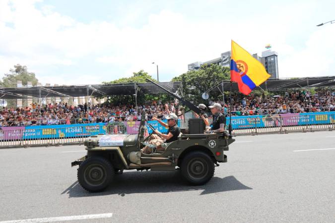 Los militares recibieron la ovación del público. 