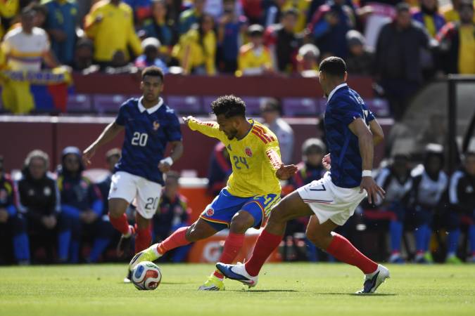 Los delanteros estelares de la Tricolor, como Luis Javier Suárez (centro), se fueron en blanco en estos juegos amistosos de preparación al Mundial. FOTO: GETTY