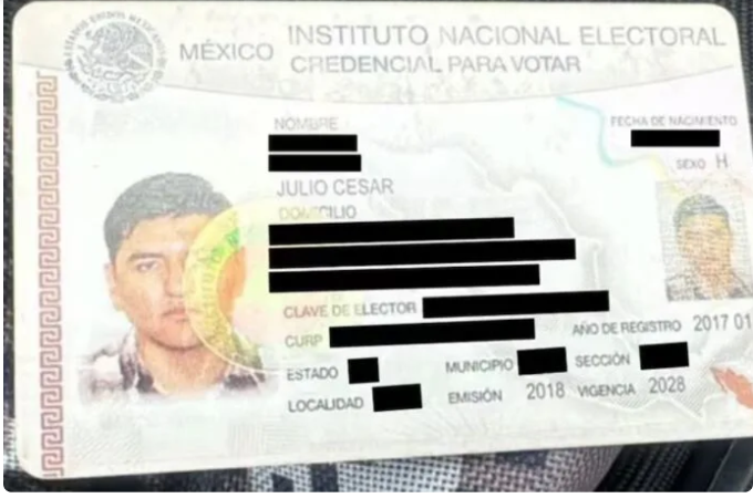 Este fue el documento encontrado en los bolsillos del agresor. @JorgeFNAVA