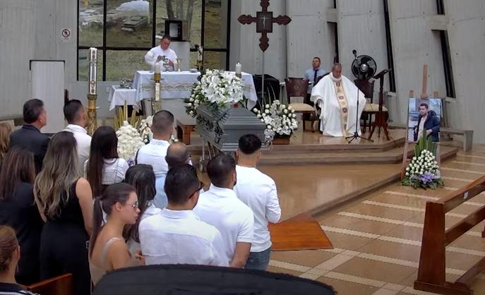 /FOTOCAPTURA CAMPOS DE PAZ FUNERARIA