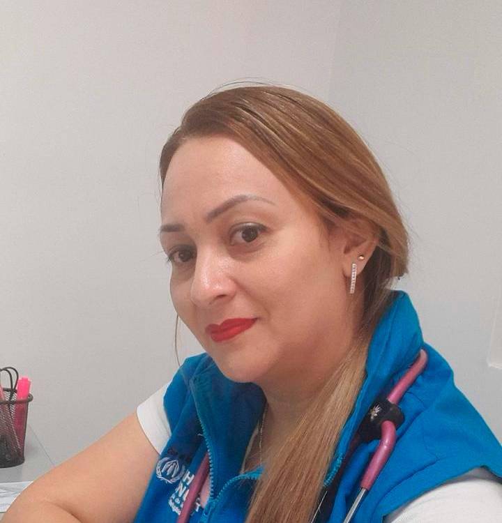 Lisbeth González es médica pediatra y en la actualidad labora en la Policía de Envigado.
