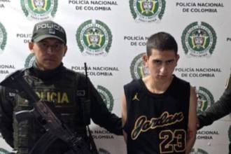 Juan Felipe Jaramillo Villegas, alias Cofla o Federico, fue capturado por la Sijín de la Policía durante un allanamiento realizado en Yarumal. FOTO: CORTESÍA FISCALÍA