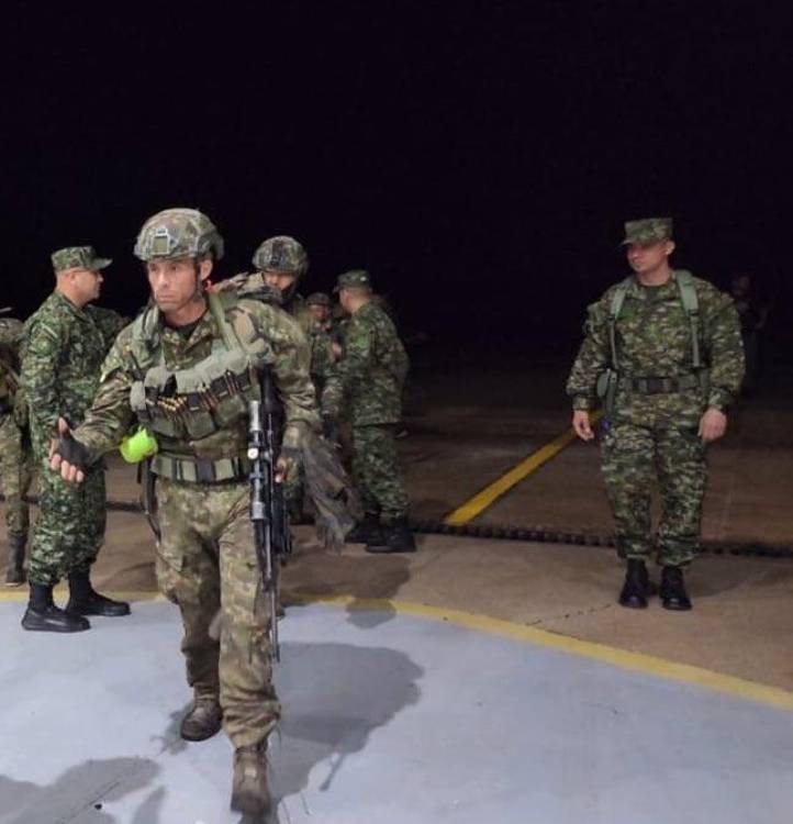 Primeras imágenes de los soldados liberados. <b><span class=mln_small-caps_mln>/FOTO: EJÉRCITO NACIONAL</span></b>