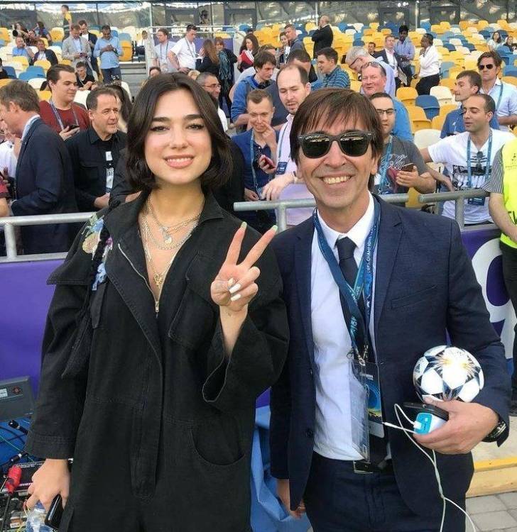 Benedetto con Dua Lipa. FOTO: @M_BENEDETTO