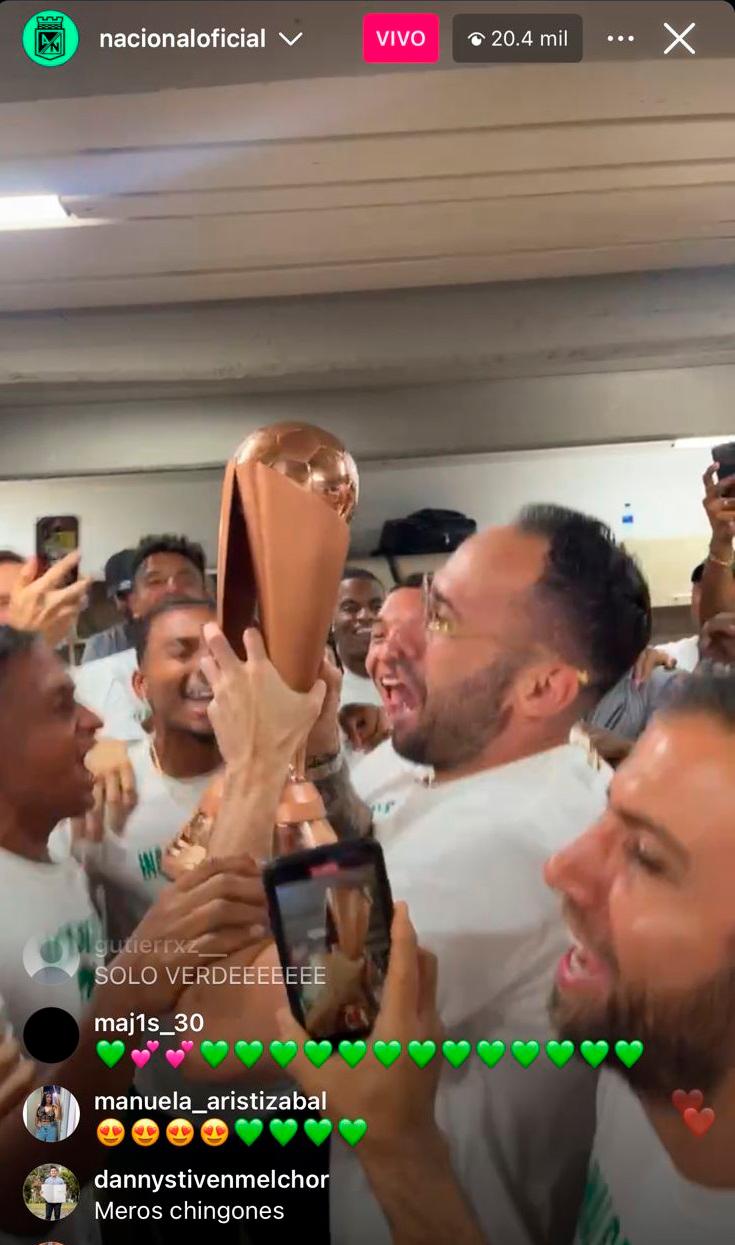EN VIDEO: Nacional recibió la copa en el camerino, pero eso no le quita lo bailado