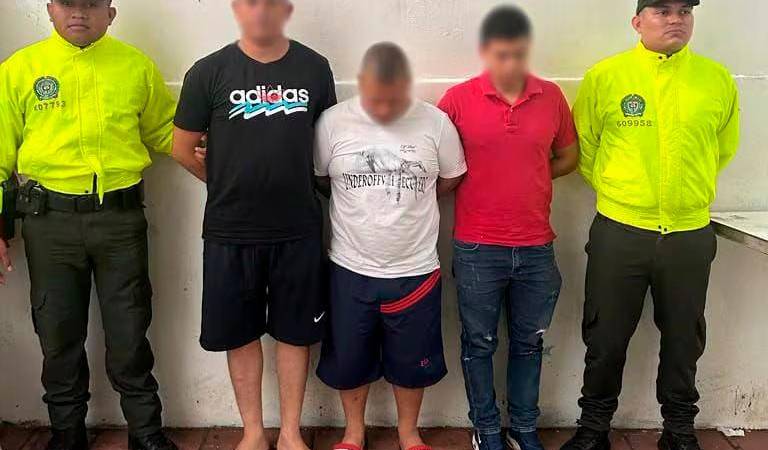 Dos de los detenidos, entre ellos, el cantante fueron pedidos en extradición. /FOTO: POLICÍA NACIONAL