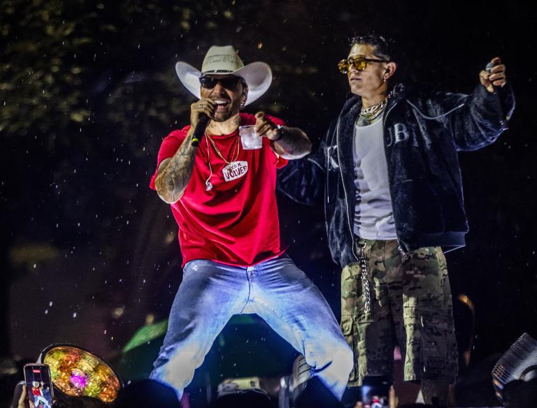 Maluma y Lenny Tavarez. FOTO: JULIO CÉSAR HERRERA