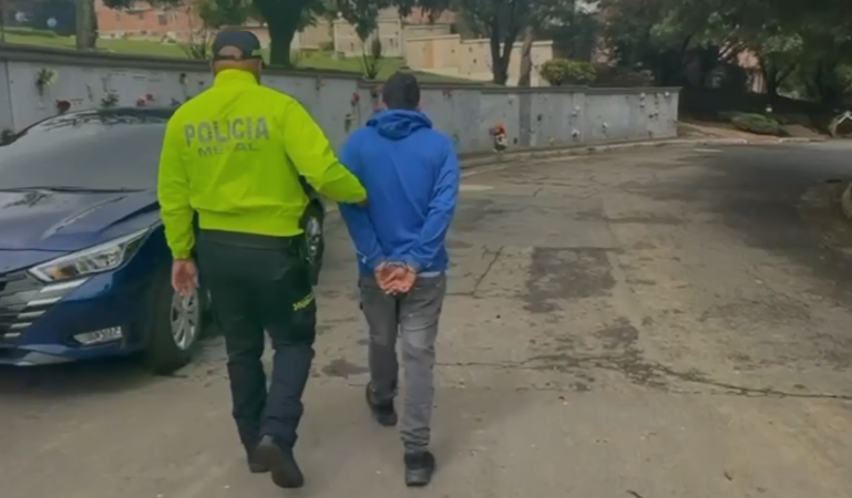 Capturan a hombre señalado de asesinar a su hijo de 9 meses. FOTO: POLICÍA METROPOLITANA VALLE DE ABURRÁ