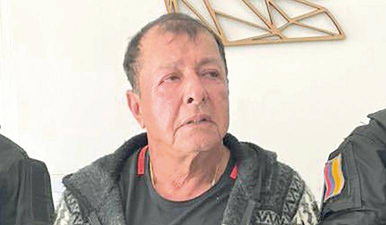 Le echaron mano al hijo del Alacrán en Ecuador