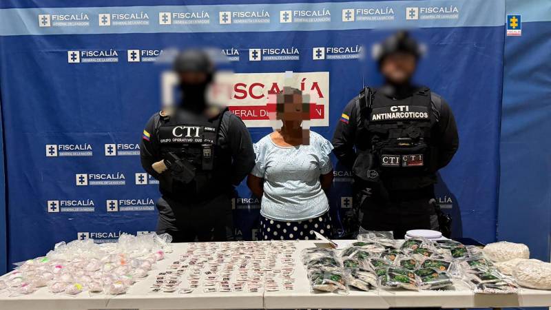 Presentación ante las autoridades de la adulta mayor. FOTO: CORTESÍA FISCALÍA