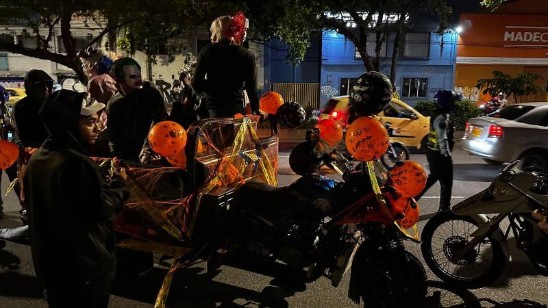Más de 500 motos fueron inmovilizadas en la noche de Halloween en Medellín