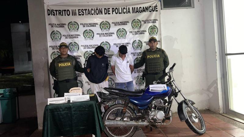 Ellos fueron los dos hombres capturados por el asesinato de la mujer. FOTO: CORTESÍA