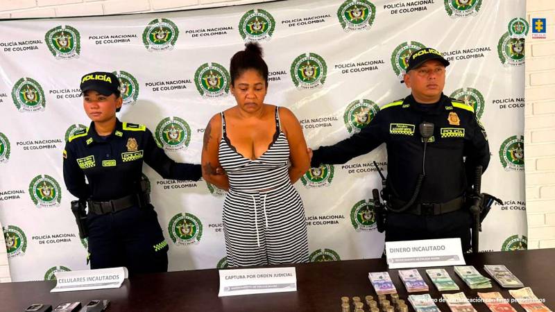 A la mujer le incautaron más de 12 millones y dólares en efectivo. FOTO: CORTESÍA