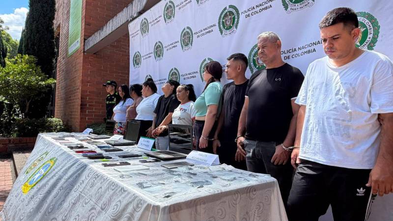 Captura de 9 presuntos delincuentes dedicadas al hurto de celulares. FOTO: X DE FICO GUTIÉRREZ