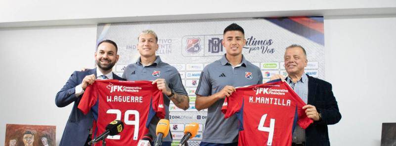 Presentación oficial de Washington Aguerre (centro izq) y Kevin Mantilla (centro der). / FOTO: DIM.