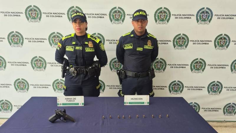 Capturaron a dos hombres que andaban con armas ilegales en Bello