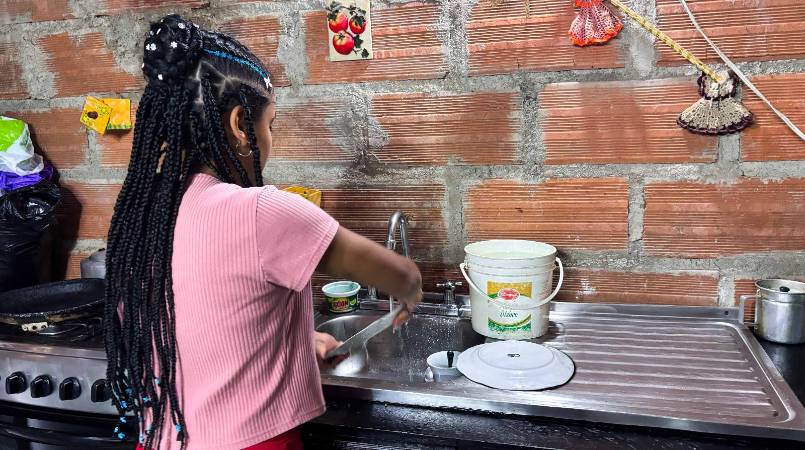 Cientos de hogares ahorran agua en la ciudad. FOTO: ALCALDÍA DE MEDELLÍN