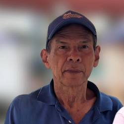 Vendedores ambulantes venezolanos en Medellín: Carlos Carrillo, Antuan Sánchez y Jesús Arias . FOTOS: SAMUEL DUARTE