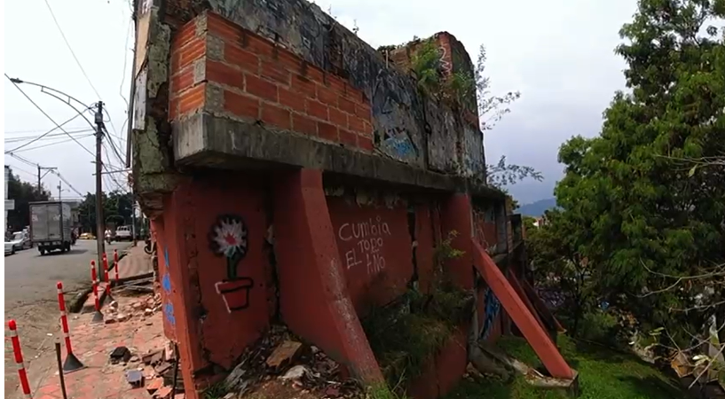 Casa demolida en Prado Centro. FOTO: ALCALDÍA DE MEDELLÍN 