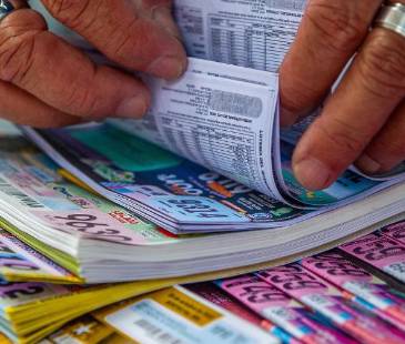 Billetes de lotería. FOTO: CAMILO SUÁREZ