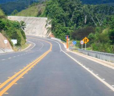 Autopista Río Magdalena, la nueva vía que comunica a Medellín y la Costa Caribe. <b><span class="mln_small-caps_mln">/FOTO: CORTESÍA GOBERNACIÓN DE ANTIOQUIA</span></b>