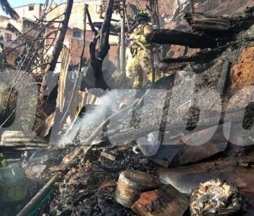 Incendio en el barrio Llanaditas. FOTO: CORTESÍA