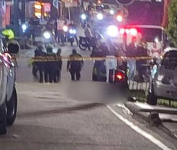 <span class="mln_uppercase_mln">La</span><b><span class="mln_uppercase_mln"> persecución terminó con uno de los presuntos atacantes muerto. FOTO: CORTESÍA DENUNCIAS ANTIOQUIA</span></b>