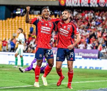 Brayan León y Francisco Fydriszewski son la dupla goleadora del Medellín. FOTO: COLPRENSA