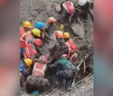 Hasta ahora se han recuperado 1290 cuerpos y 4788 el total de desaparecidos. FOTO: CAPTURA DE VIDEO X @CBSNEWS