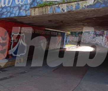 <span class="mln_uppercase_mln">En</span><b><span class="mln_uppercase_mln"> este lugar, ubicado debajo del puente de la Madre Laura, fue asesinado el habitante de calle. FOTO: CRISTIAN VÁSQUEZ</span></b>