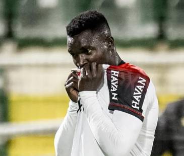 El colombiano Kevin Viveros, el máximo goleador en el Brasileirao. FOTO: INSTAGRAM @KEVINVIVEROS9