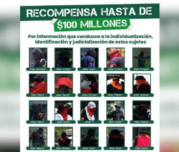 Cartel de recompensa por capucho de universidades públicas de Medellín. FOTO: @FICOGUTIERREZ