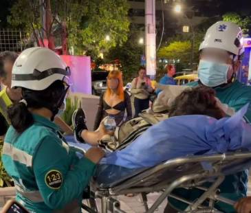 El menor fue trasladado a un centro asistencial. FOTO: CAPTURA DE VIDEO INSTAGRAM COFRADIACAMBIO