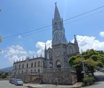 <span class="mln_uppercase_mln">La</span><b><span class="mln_uppercase_mln"> parroquia fue construida entre 1936 y 1941. FOTO: CRISTIAN VÁSQUEZ</span></b>