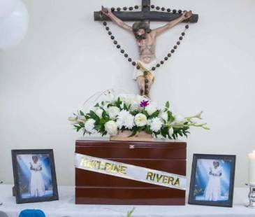 La menor ahora permanece donde siempre debió estar, en la memoria y el amor de su familia. FOTO: VIVIANA PERETTI - UBPD