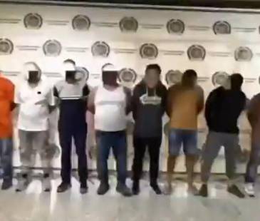 Los capturados serán presentados ante un juez que definirá su situación judicial. FOTO: TOMA DE VIDEO 
