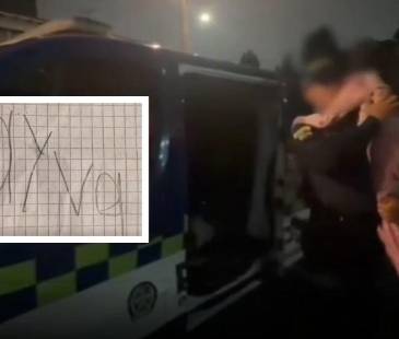 Las autoridades ingresaron a la vivienda atravesando una casa contigua. FOTO: CAPTURA DE VIDEO X @POLICIABOGOTA