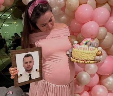 La hija menor del capitán nació el pasado 29 de marzo. FOTO: INSTAGRAM @LILIBETANCOURTM