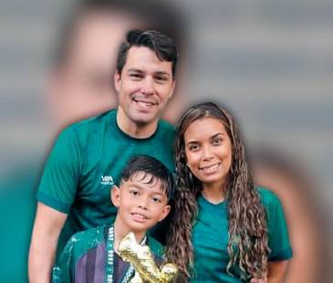 Oriana Sivira (Der.), José Alejandro Ruiz (Izq.) y Juan Andrés Ruiz Sivira (Aba.). FOTO: CORTESÍA