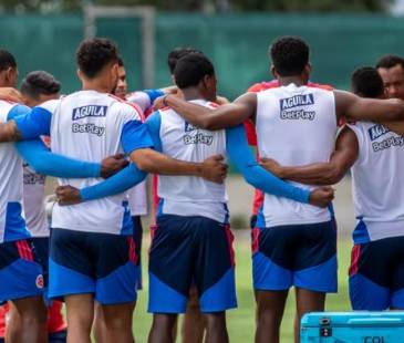 Jugadores de la Selección Colombia en su entrenamiento previo al juego ante R.D. Congo. FOTO: JUAN ANTONIO SÁNCHEZ
