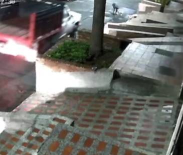 El hecho quedó registrado en video. FOTO: CORTESÍA DENUNCIAS ANTIOQUIA