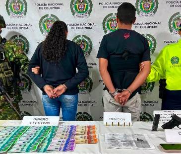 Capturados y elementos encontrados en su poder. FOTO: EJÉRCITO NACIONAL