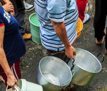 Interrupciones de agua. FOTO: CAMILO SUÁREZ
