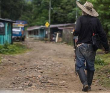 Imagen ilustrativa de desplazamiento, tomada en 2023 en Segovia. FOTO: JULIO CÉSAR HERRERA