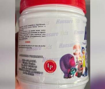 <span class="mln_uppercase_mln">Así</span><b><span class="mln_uppercase_mln"> se ve el producto que se comercializa de manera ilegal. FOTO: CORTESÍA INVIMA</span></b>